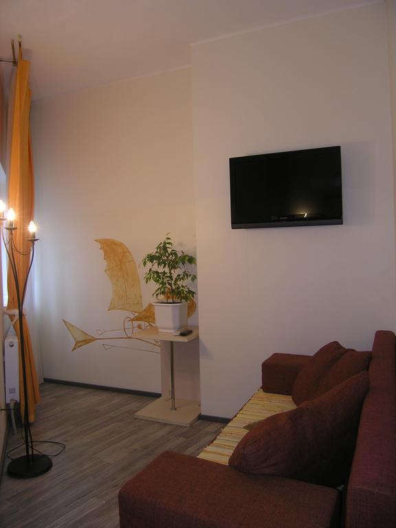 Art Villa On Sumskaya Street Kharkov Ngoại thất bức ảnh